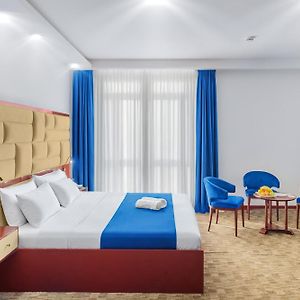 Luxury Triple Room